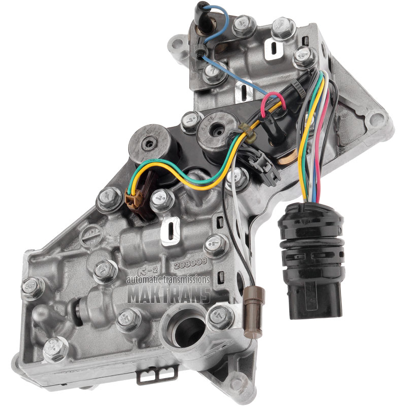 Ventilkörperbaugruppe mit Magnetventilen des Verteilergetriebes RE5R05A Nissan Pathfinder R51 317057S110