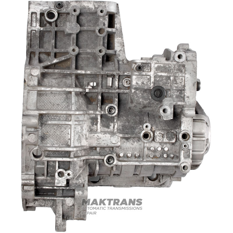 Getriebegehäuse VAG 01M 01M321105L / [16 Zähne auf Differential-Antriebswelle]