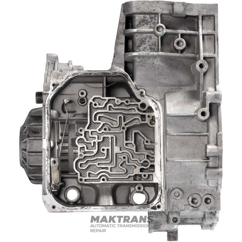 Getriebegehäuse VAG 01M 01M321105L / [16 Zähne auf Differential-Antriebswelle]