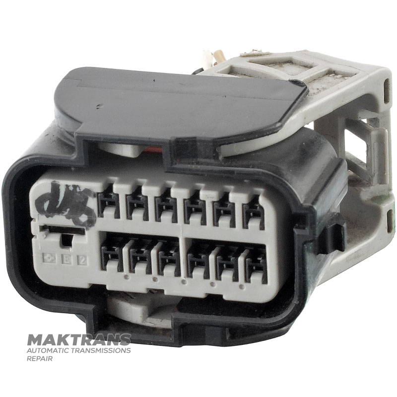 Stecker mit Drähten ZF 9HP48 - 12 Pins / 12 Zähne