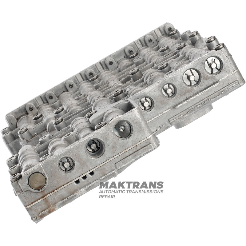 Ventildeckel komplett mit Magneten (doppelseitig, doppelseitig) FORD 6R60, 6R80 — Trennplatte AL3P-7Z490-BA
