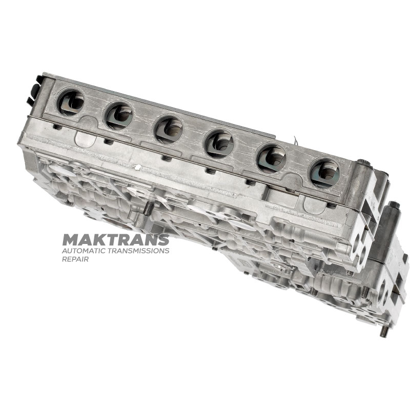 Überholte Hydraulikeinheit (ohne Magnetspulen) FORD 10R60, 10R80 — (Trennplatte JL3P-7Z490-CB, ohne Handventil)