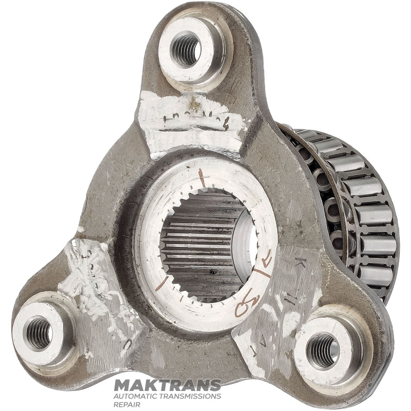 Vorderflansch des Winkelgetriebes (Verteilergetriebe) VAG DSG 02E DQ250 — 0CN409273 (30 Keilwellen, 3 Befestigungslöcher (Innen-Ø 8,40 mm, Mittenabstand 91,50 mm))
