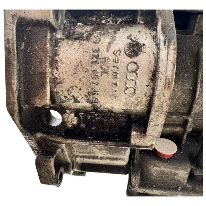 Automatikgetriebe VAG 01P — 01P321105, 098321107M, Kennzeichnung LOG, (VOLKSWAGEN Transporter T4, 2,5L DIESEL, 1990-2003)