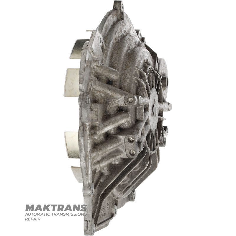 FORD 8F57 Getriebe-Hinterdeckel - K2GP-7B332-AC