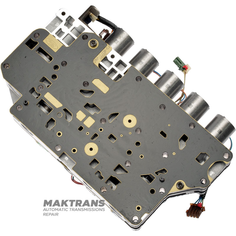 Ventilgehäuse mit Magnetventilen FORD 8F24 - Trennplatten J1KP-7Z490-DF, J1KP-7J236-CJ