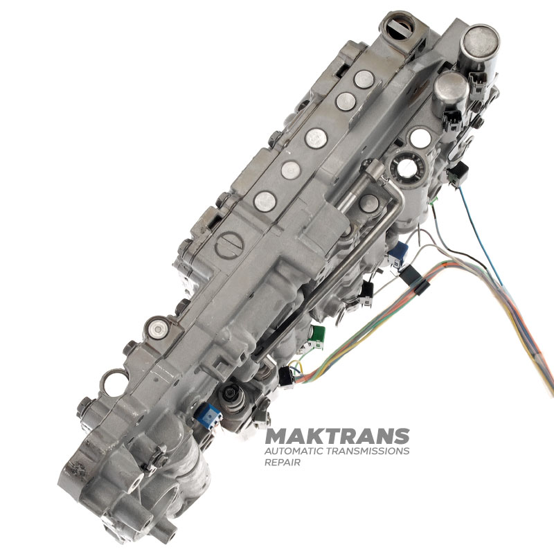 Ventilgehäuse mit Magnetventilen TOYOTA / LEXUS A750E, A750F — Trennplatte S04