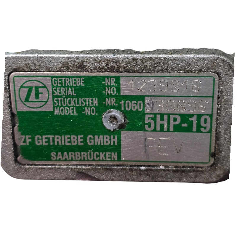 Gebrauchtes Automatikgetriebe (ungeprüft) ZF 5HP19 — Getriebecode FEV, 1060030096