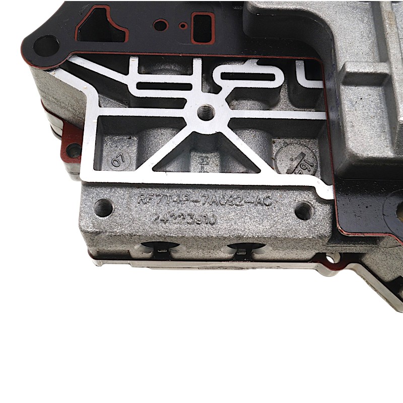 Ventilkörper (ohne Magnetventilblock) FORD 6F50, 6F55 — gebraucht, ungeprüft, 7T4P-7A101-AC, 7T4P-7A092-AC, 7T4P-7H195-AF
